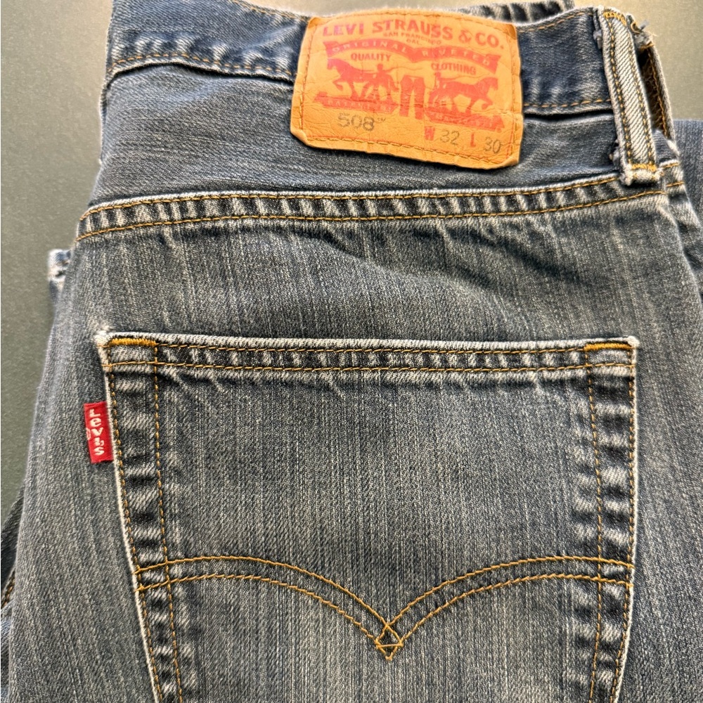 Levi's Dark Blue Denim Jeans with Tan Label